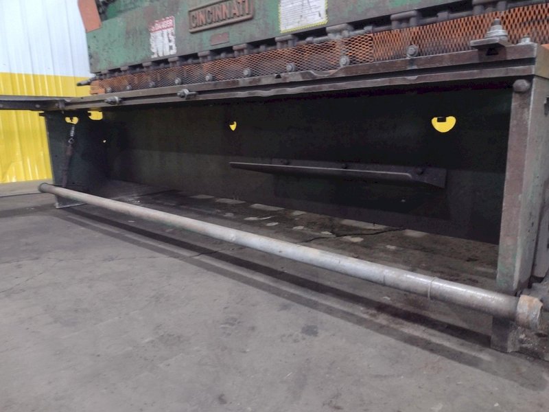 10&#039; X 1/4&quot; CINCINNATI MODEL #1810 MECHANICAL POWER SQUARING SHEAR: STOCK #19012