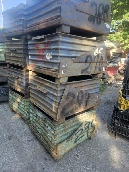 DROP BOTTOM STEEL CONTAINER BINS