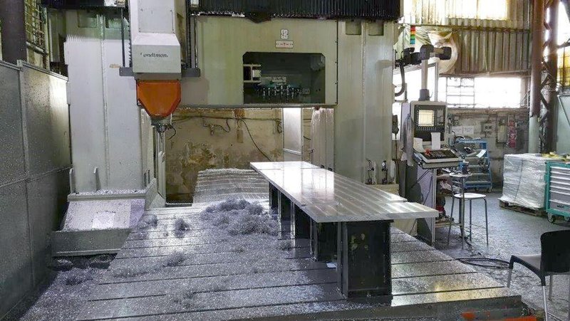 Handtmann PBZ DL5 5-Axis CNC Profile Machining Center