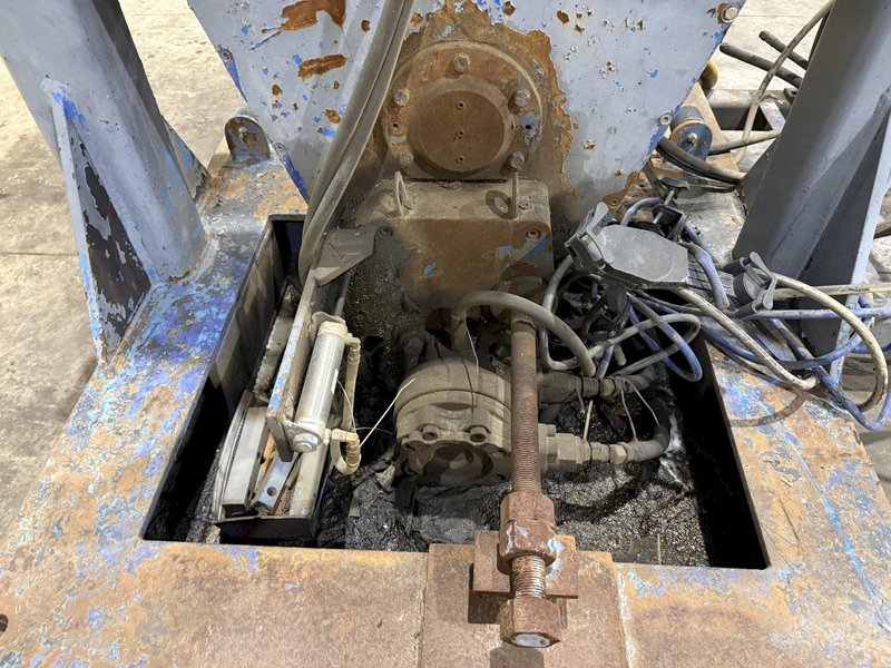 12" GOTCO MODEL #FT-80-2145 PIPE BUCKING "MAKE &amp; BREAK" TORQUE PIPE MACHINE: YOBRO #24411