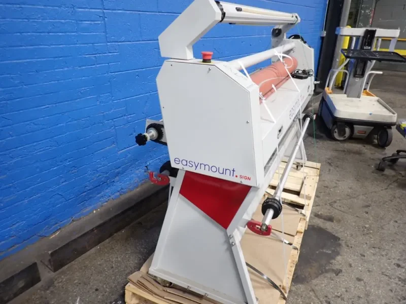 VIVID LAMINATING TECHNOLOGIES 66" LAMINATOR  -  EM-S1600H