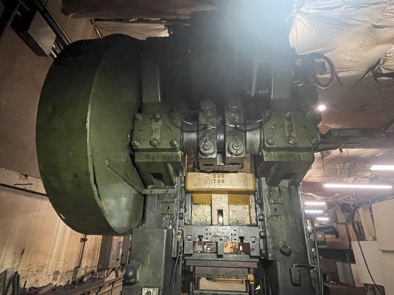600 TON MINSTER MODEL #90-600 KNUCKLE JOINT KJ PRESS, 6" STROKE: STOCK #18998