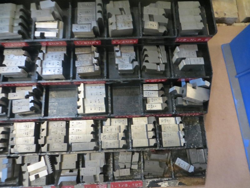 Die Heads (4), Various Sizes w Large Assortment of Thread Chasers- Auction Item