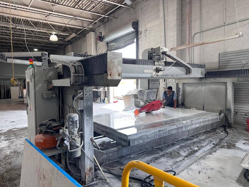 Sasso K600 5-Axis Bridge Style Stone Saw, 2015