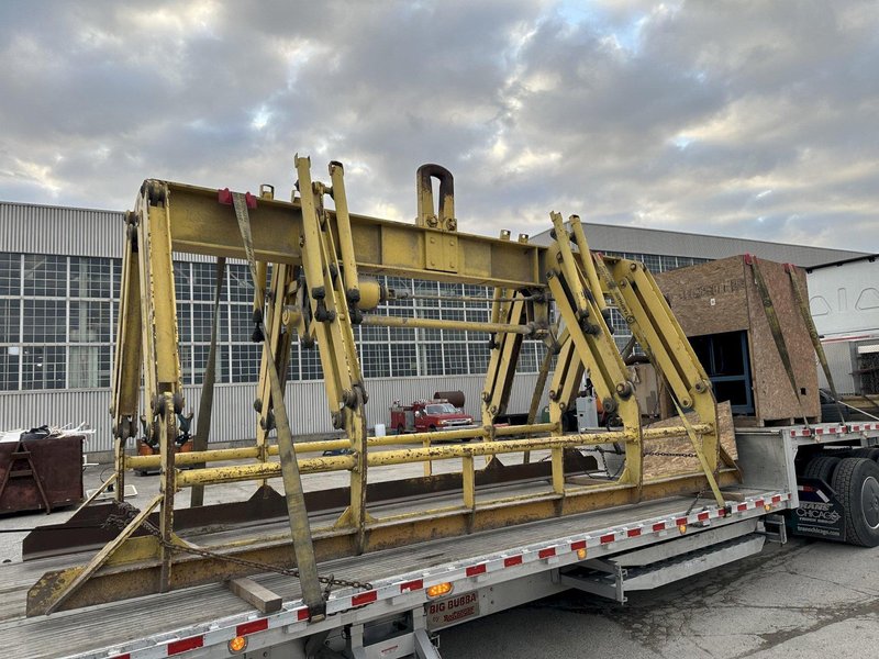 50,000 LB X 240" X 60"-120" C&amp;F ADJUSTABLE PLATE LIFTER. STOCK # 0365324