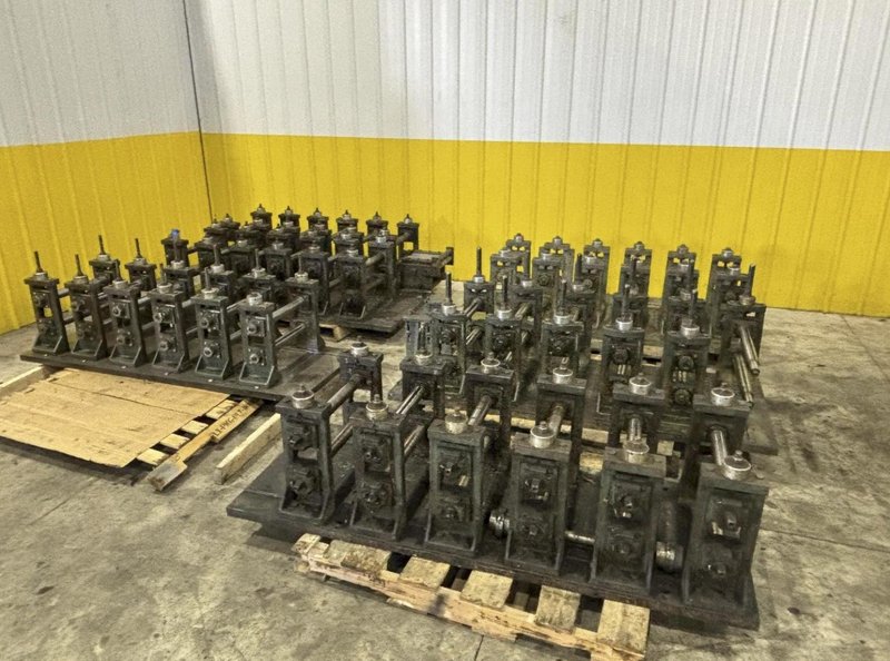 6 STAND X 2" YODER Q-150 U JOINT DRIVE-RAFTED ROLLFORMER, W/ 7 RAFTS &amp; 42 STANDS. STOCK # 0771226