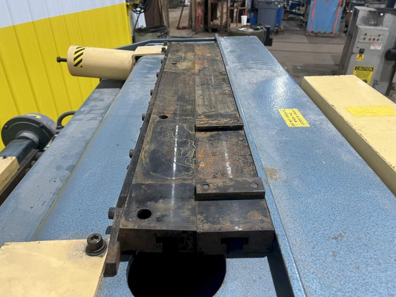 4&#039; (48&quot;) X 10 GA AMADA MODEL #S-1232 HYDRAULIC SHEAR: STOCK #18197