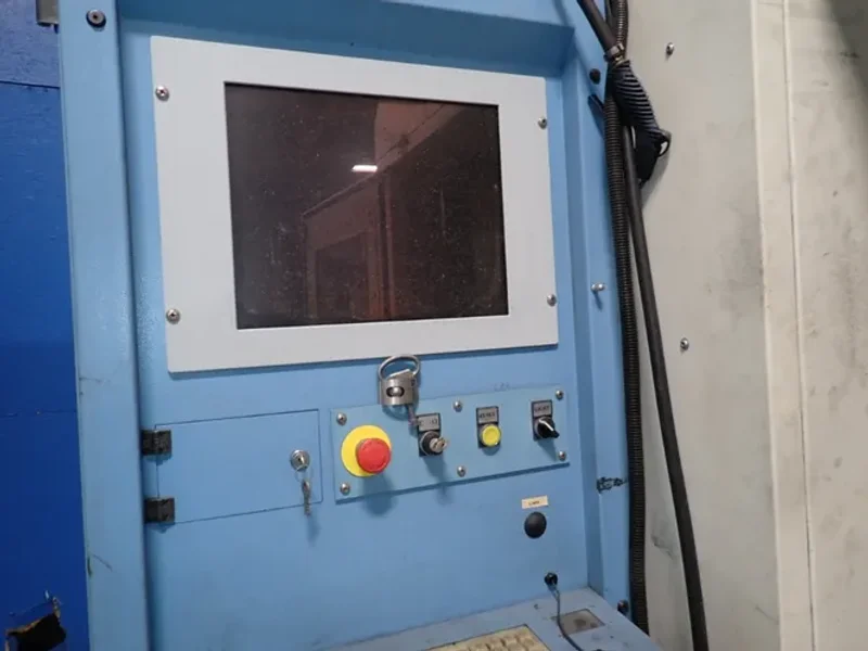 RÖDERS 21" X 27" TABLE CNC VMC  -  RFM600/2