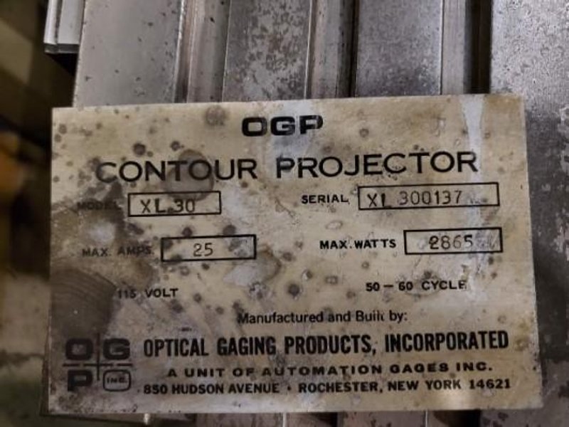 OPTICAL GAGE PRODUCTS No. XL-30 COMPARATOR