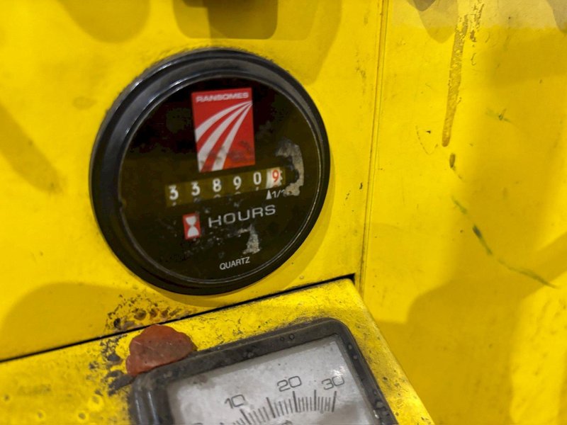 36 VOLT CUSHMAN MODEL #898361 STOCK CHASER/TUGGER CART: YOBRO #24661