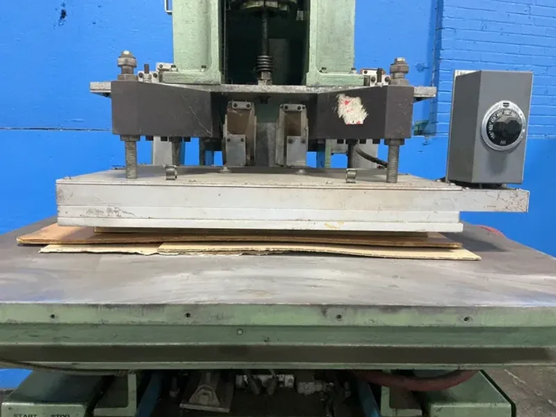 KF64 - Packaging Equipment