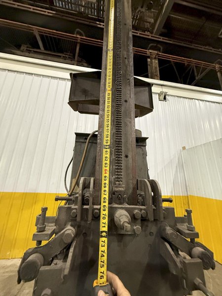 8' ARM X 6' HIGH OHIO POWERED WELDING MANIPULATOR, WITH LINCOLN WELDING ACCESSORIES: YOBRO #24903