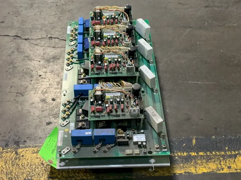 KAWASAKI SERVO DRIVE  -  ICK-34