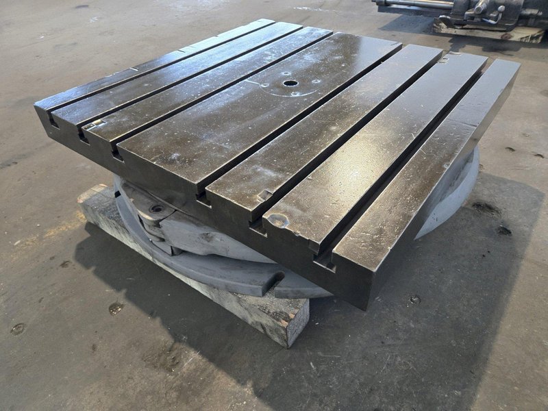36" X 36" AIR LIFT ROTARY TABLE. STOCK # 0879926