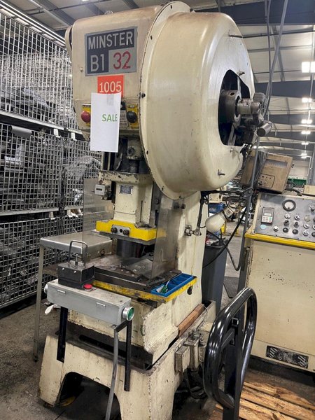 32 TON MINSTER GAP PRESS  MODEL 1B-1-32: STOCK #77513