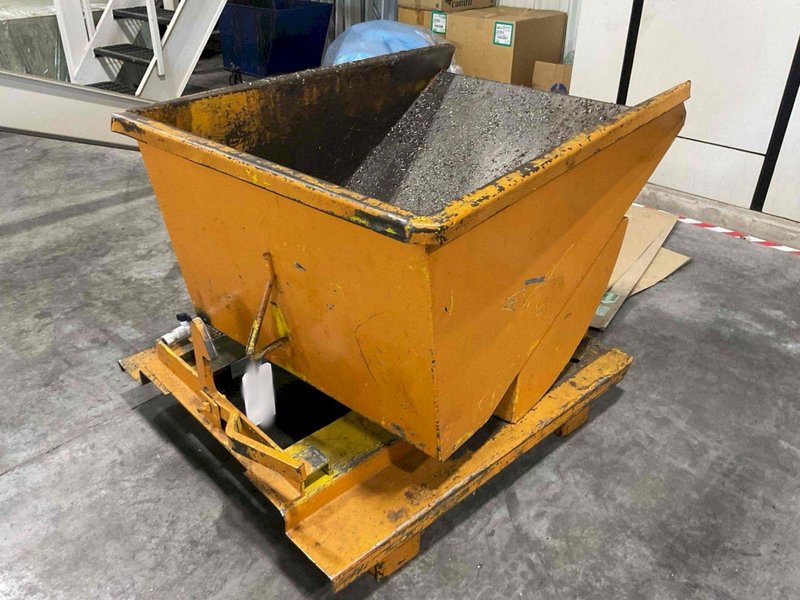 1 - PREOWNED SCRAP HOPPER