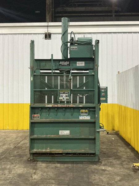 SELCO MODEL V5-HD VERTICAL HYDRAULIC BALER: YOBRO #24583