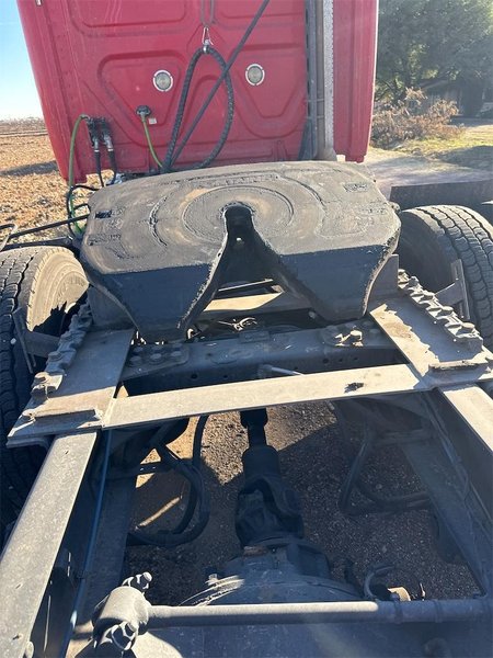 2020 Freightliner Cascadia 1FUJHHDVXLLLC1679