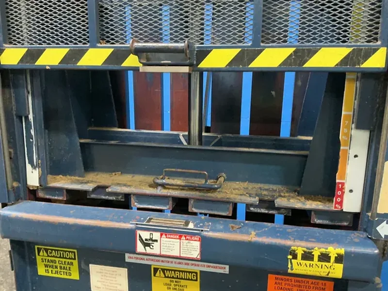 J.V. MANUFACTURING 46” X 24” BALER  -  DL-46-LD-VB