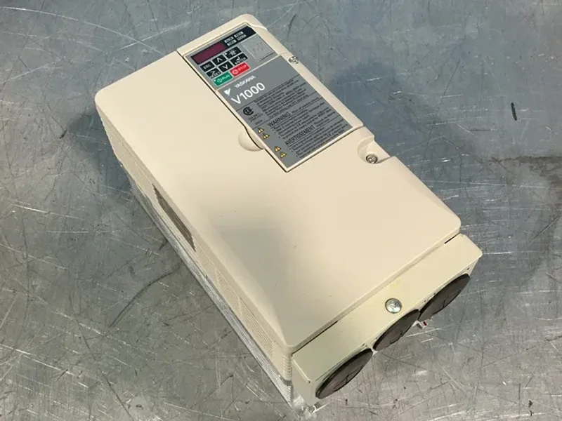 Yaskawa Ac Drive / Variable Frequency Drive  -  Cimr-vu2a0030faa