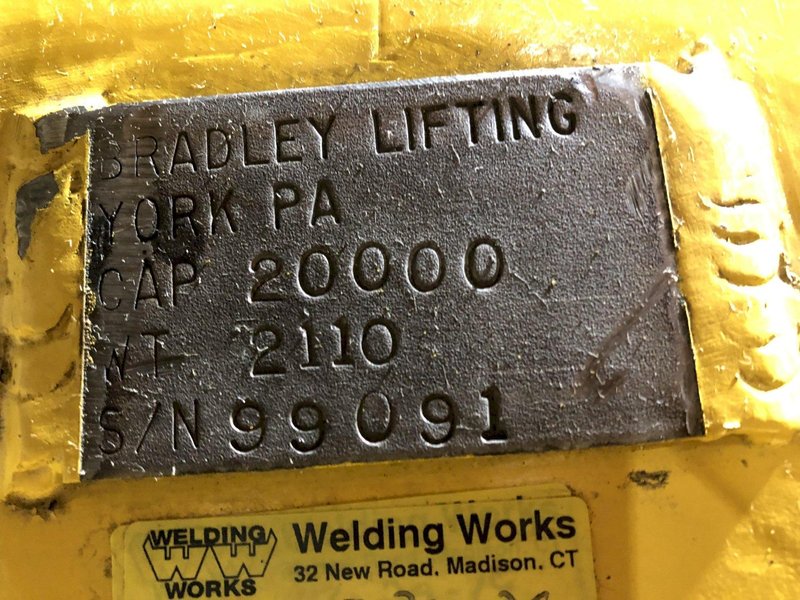 20,000 LB 10 TON BRADLEY MOTORIZED ROTAION COIL GRAB CLAW TYPE LIFT: STOCK #15816