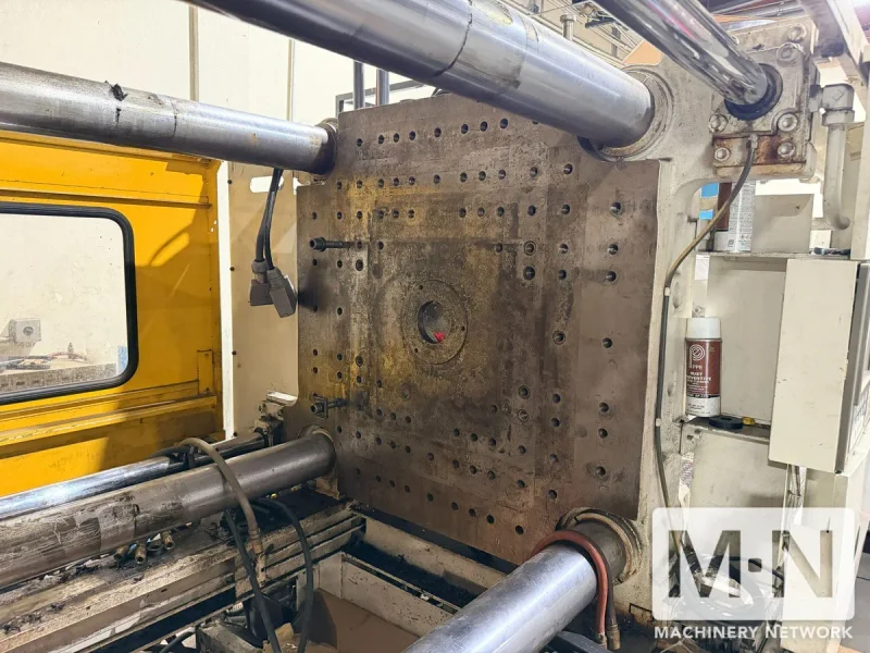 390 TON 48 OZ TOSHIBA MODEL ISG390V21-27AT INJECTION MOLDING MACHINE MFG 2003