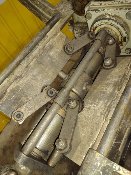 3,000 LBS C.W.P. MODEL #2.5 RD DUAL COIL REEL UNCOILER: YOBRO #25066