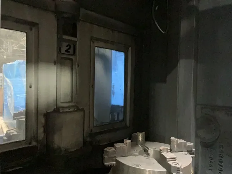DOOSAN INFRACORE CNC HMC  -  HP 4000