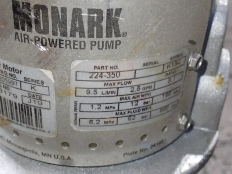 GRACO AIR-POWERED PUMP  -  224-350