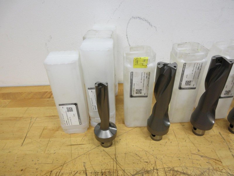 Komet ABS50 KUB Quatron Inserted Drill Bodies (14pcs) Assorted Diameters .985" - 1.76"  ***New In Package***- Auction Item