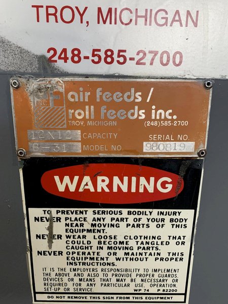 12&quot; x 12&quot; x .125&quot; AIR FEEDS INC. AF-3 AIR FEEDER/STRAIGHTENER WITH POWERED PINCH ROLLS. STOCK # 0918219