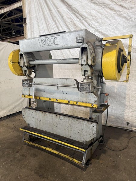 45 TON X 66" VERSON 2050 PRESS BRAKE W/ DIES. STOCK # 0219626.