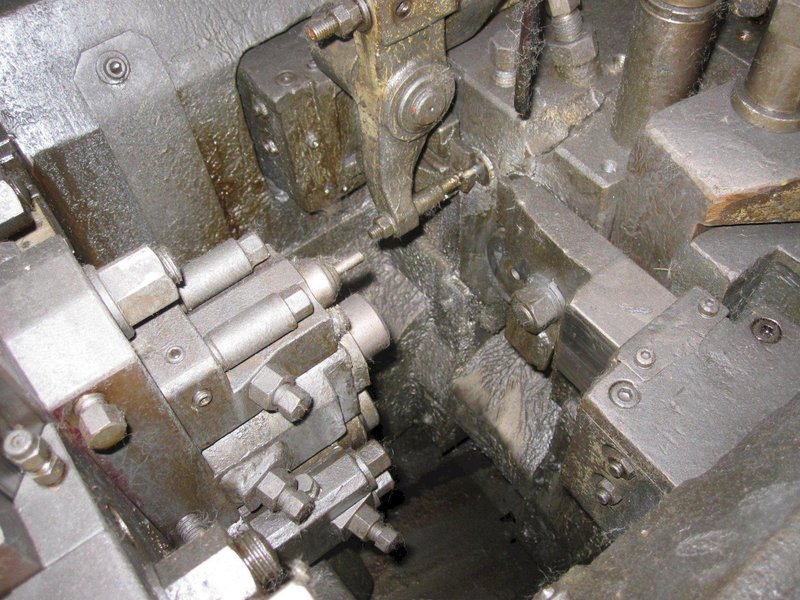 Nakashimada Model PF-860 Two Die Three Blow Cold Header