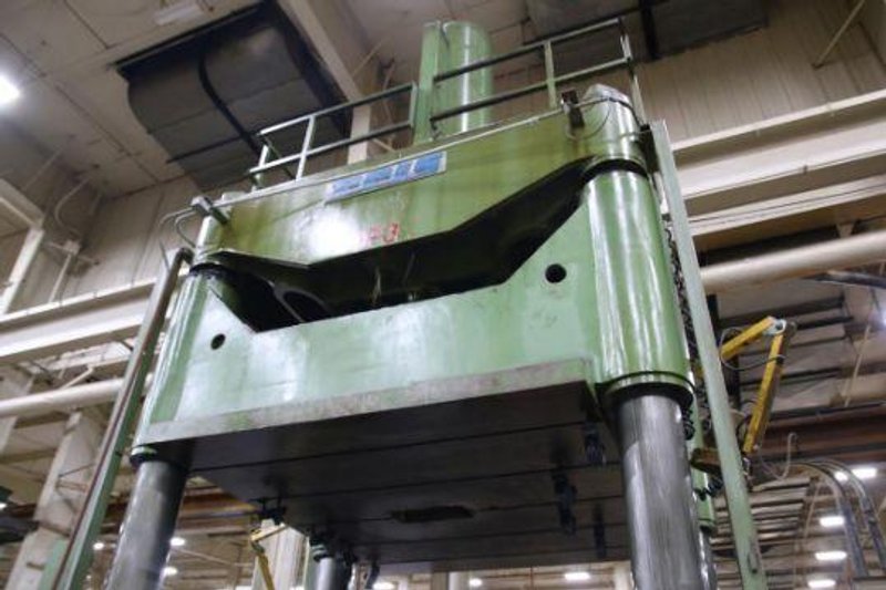 REIS TUS 180 OK-200 DOWN ACTING 4-POST HYDRAULIC SPOTTING PRESS
