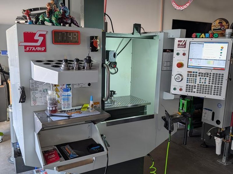 Haas Mini Mill, NextGen CNC Control, 10 Station Tool Changer, Probing, Programmable Coolant, NEW 2021
