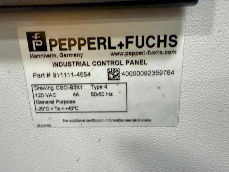 PEPPER + FUCHS INDUSTRIAL CONTROL PANEL  -  911111–4554