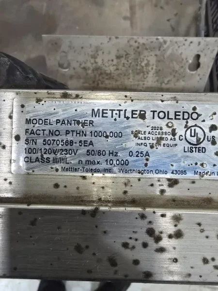 METTLER TOLEDO PANTHER W/ SCALE USED