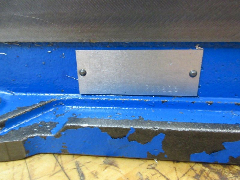 Kurt D675 6&quot; Machine Vise with Handle and Aluminum Jaws- Auction Item