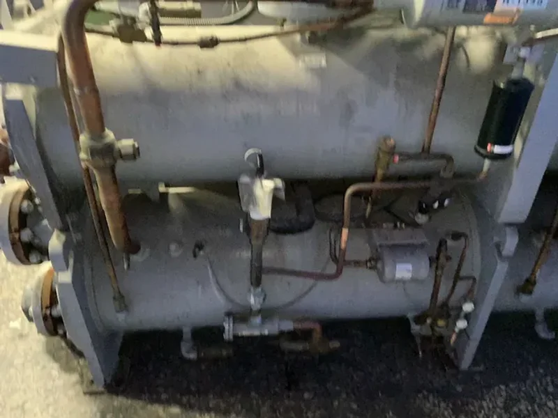 CARRIER 30 BAR WATER COOLED CHILLER  -  30HXC076R—661KA