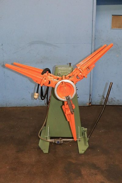 1,200 CWPMOTORIZED PAYOF/UNCOILER MODEL 1200-18M (14056)