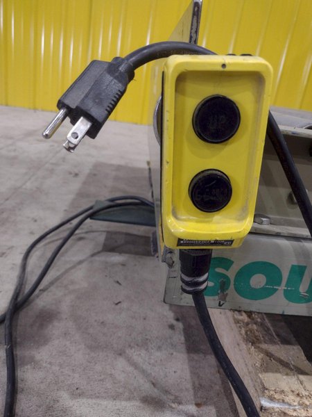 3800 LBS X 60" X 42" SOUTHWORTH MODEL #LS4-36 HYDRAULIC SCISSOR LIFT TABLE WITH ROLLER TOP, 110 VOLT: STOCK #20883