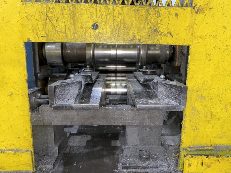 11 STAND X 1.5&quot; ARDCOR MODEL #M10E-R U-JOINT DRIVE ROLLFORMER 12&quot; ROLL SPACE: STOCK #20798