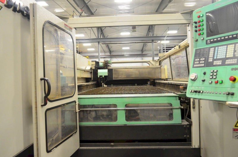 4000 Watt Mazak Hypergear 510 CO2 Laser, 2006 – 5’x10′ Table