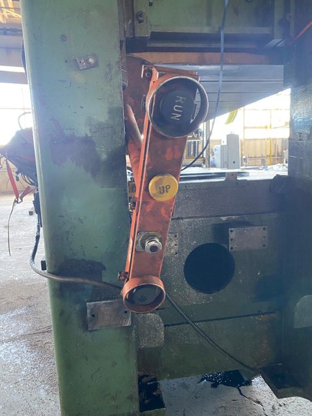 300 TON PACIFIC 300D10-60 HYDRAULIC TWO POST PRESS. STOCK # 1402920