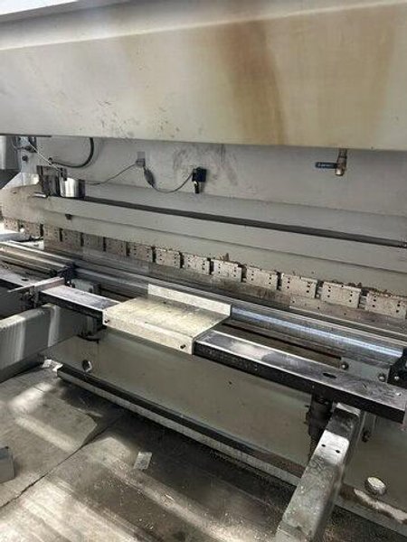 160 Ton x 12′ Masteel MBH-12160 Press Brake