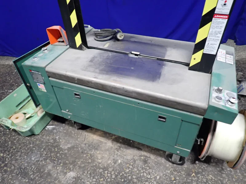 SIGNODE 21" X 30" AUTO STRAPPING MACHINE