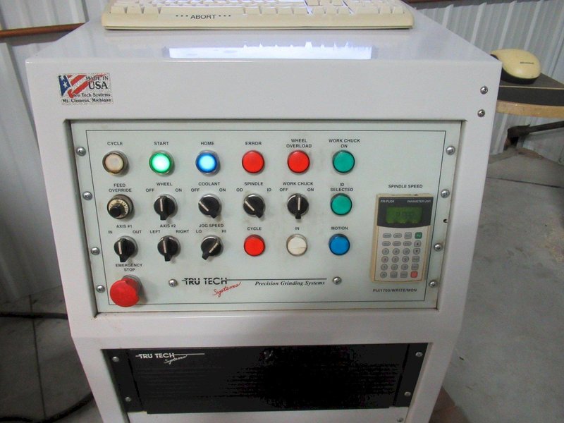 Tru Tech TTS-8-20 CNC Cylindrical Grinder, 8" x 20", Motorized Workhead, Tailstock, Coolant System- Auction Item