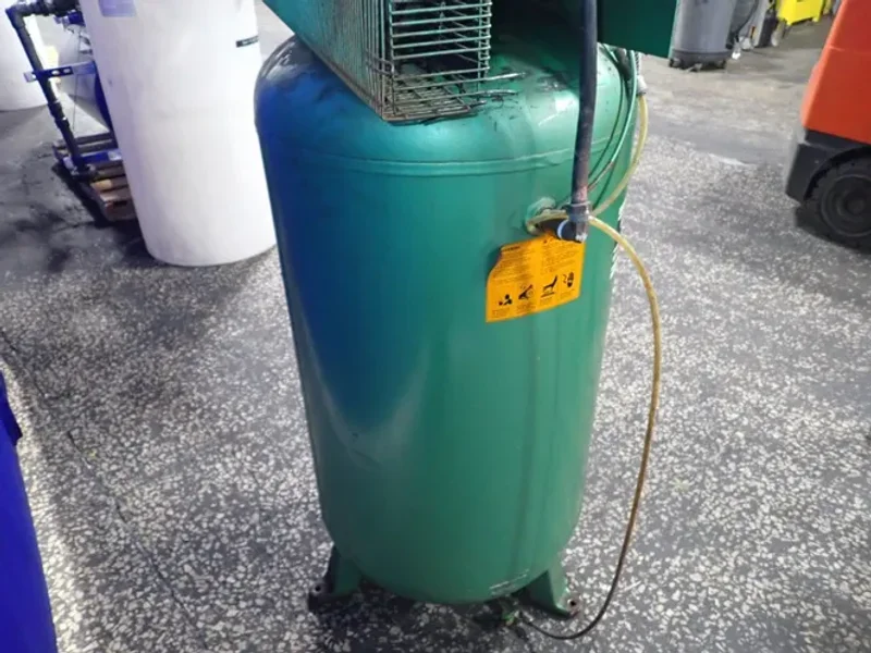 SPEEDAIRE 115 GAL AIR COMPRESSOR   -  5F5652