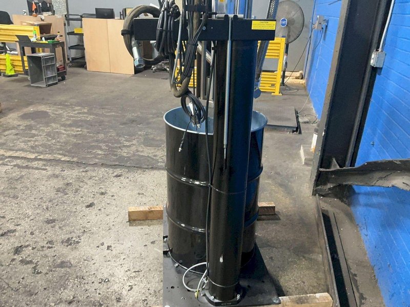 ATLAS COPCO 4872 PSI/MATERIAL ; 87 PSI AIR INPUT HIGH PRESSURE PNEUMATIC DISPENSE PUMP  -  PPK56-571P16-1000-SCA-HPS