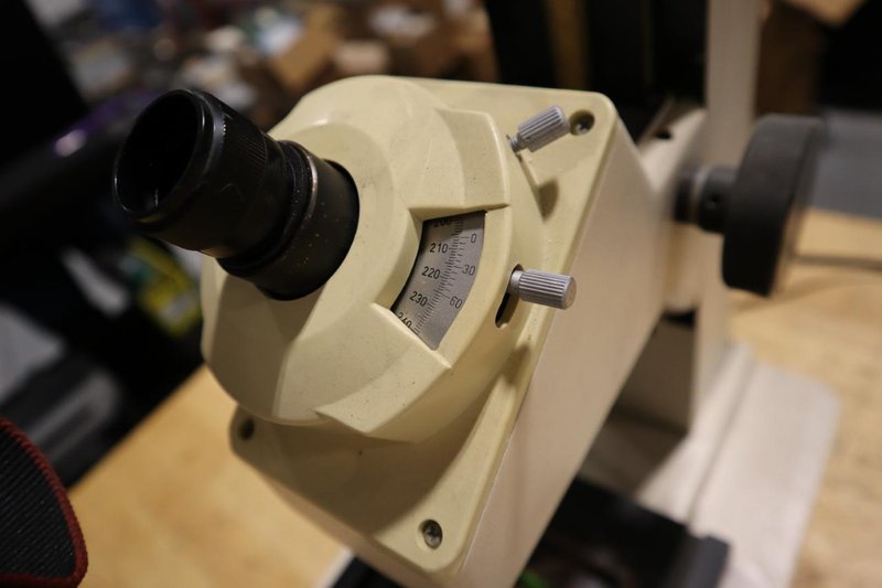 Toolmakers Microscope w .0001" Res Micrometer Table Feed Handles, Surface and Profile Illumination- Auction Item